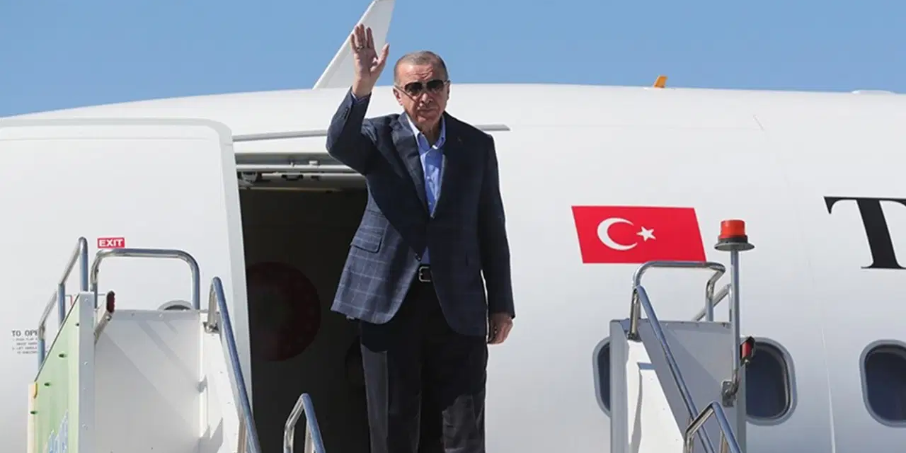 Cumhurbaşkanı Erdoğan, Türkmenistan'a gitti