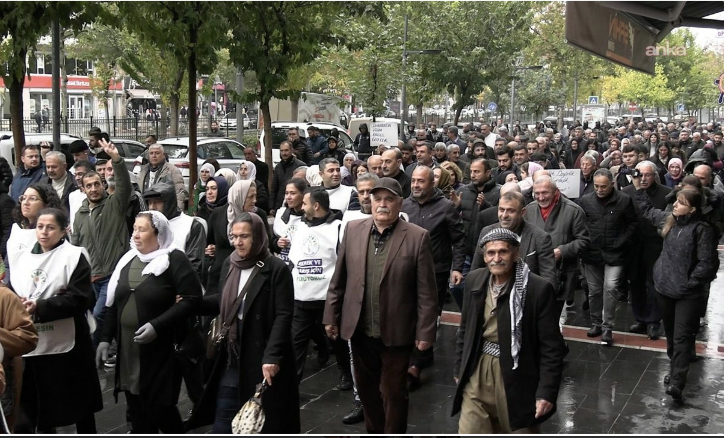 DEM Parti’den “Ekmek ve Barış İçin Bütçe” yürüyüşü