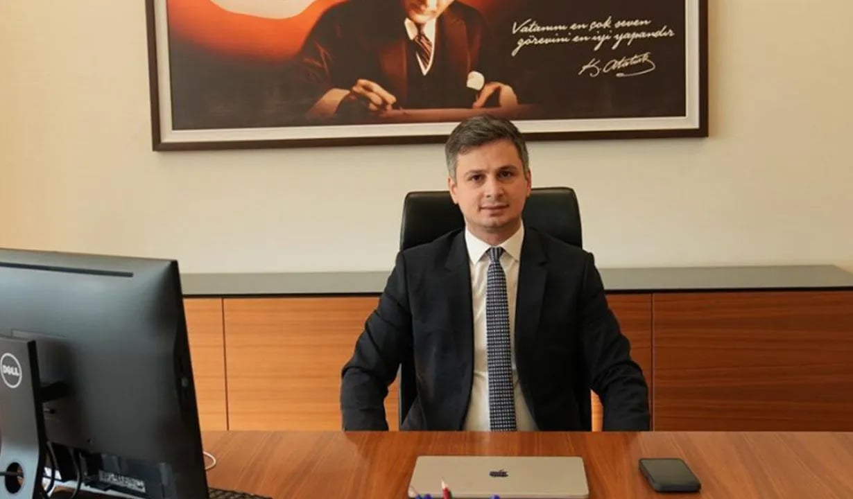 Uyuşturucu ve grup seks iddialarından sonra: Mehmet Akif Ersoy ile adı anılan DMM koordinatörü Furkan Torlak istifa etti