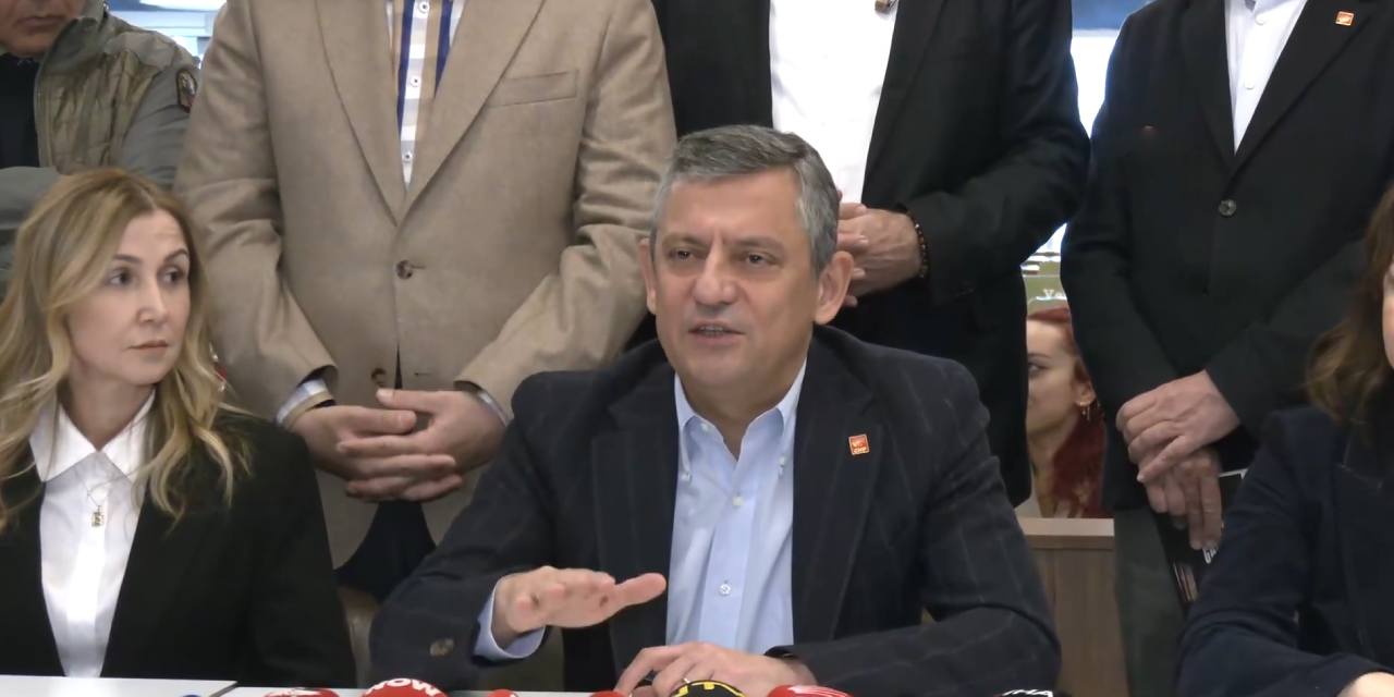 CHP lideri Özgür Özel: Buğra Gökce'nin nikah fotoğrafları Silivri Cezaevi Müdürü'nde duruyor