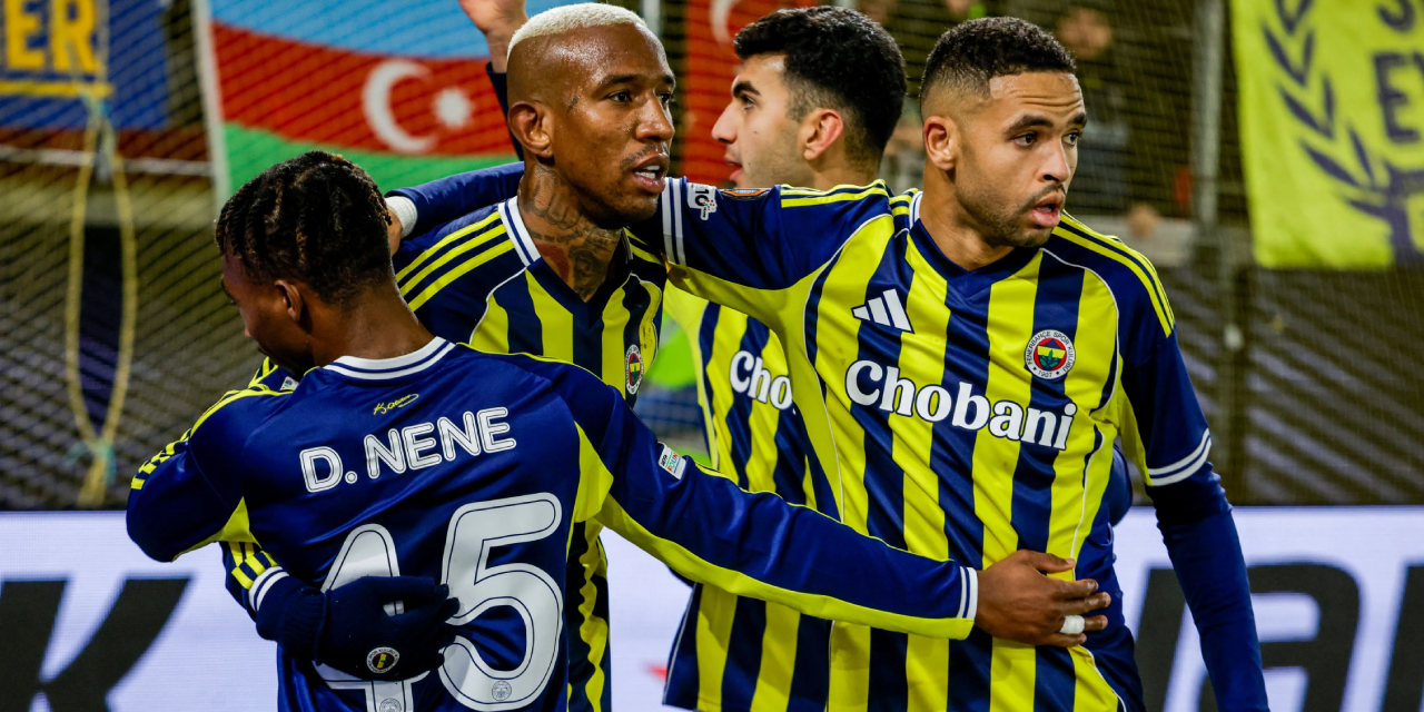 Fenerbahçe, Kadıköy'de 4 golle kazandı: Yeniden ikinci sıraya yükseldi