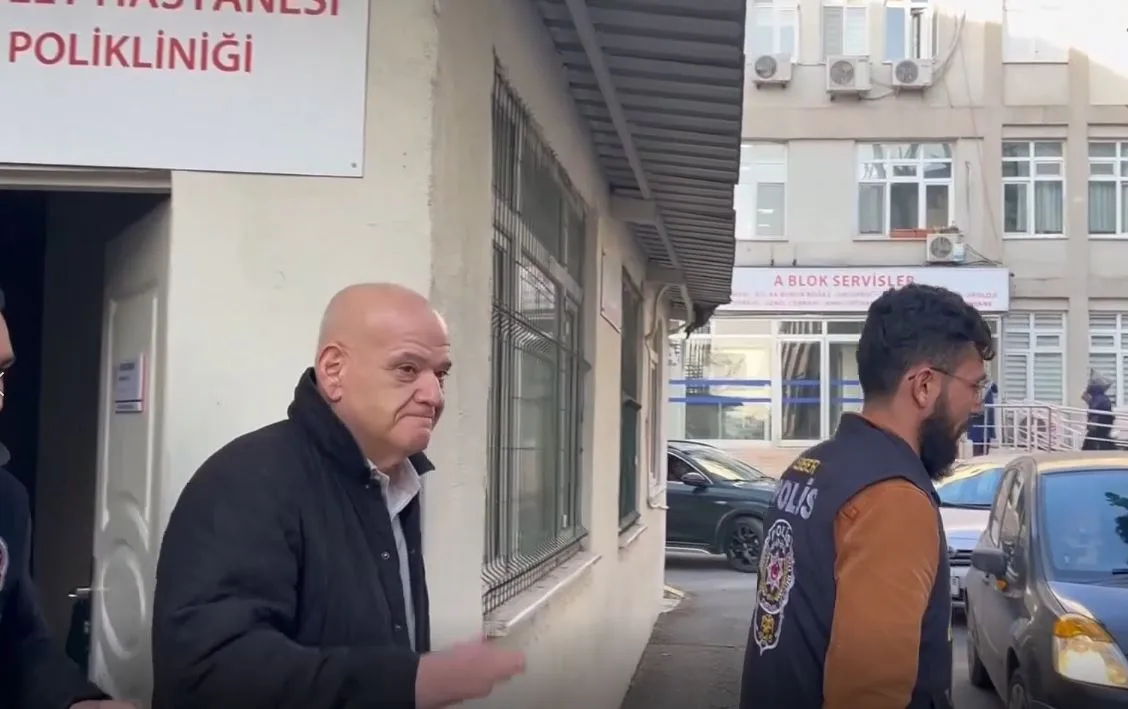 Ahmet Çakar’ın evine polis baskınından önce telefonu kırılmış