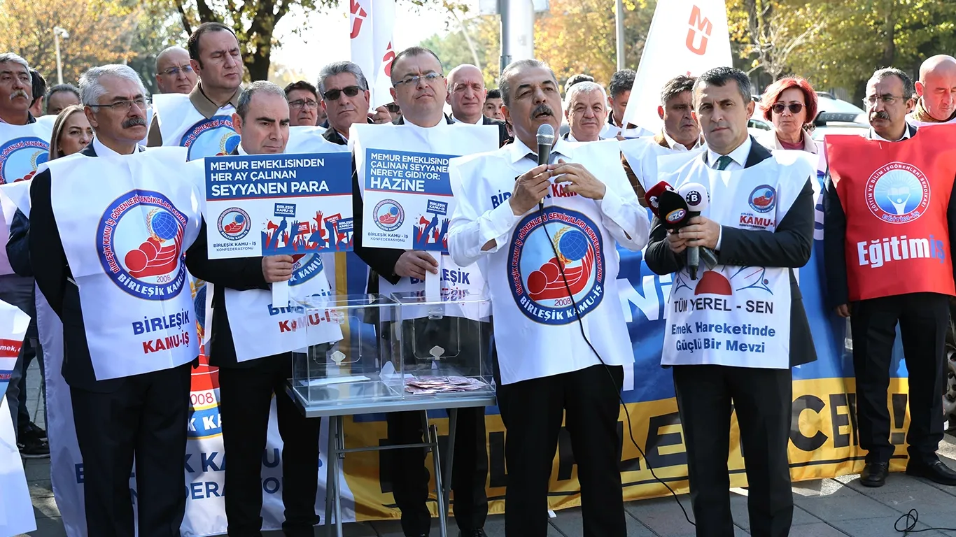 Memurlar iş bırakma kararı aldı: Bıçak kemiğe dayandı!