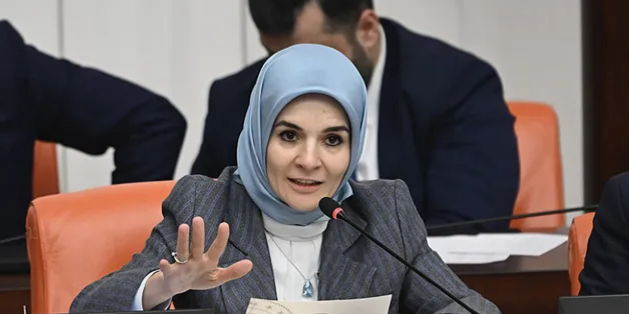 Bakan Göktaş'tan "otelde kalan emekliler" açıklaması: Bireysel tercihler, toplumsal bir kriz gibi sunuldu