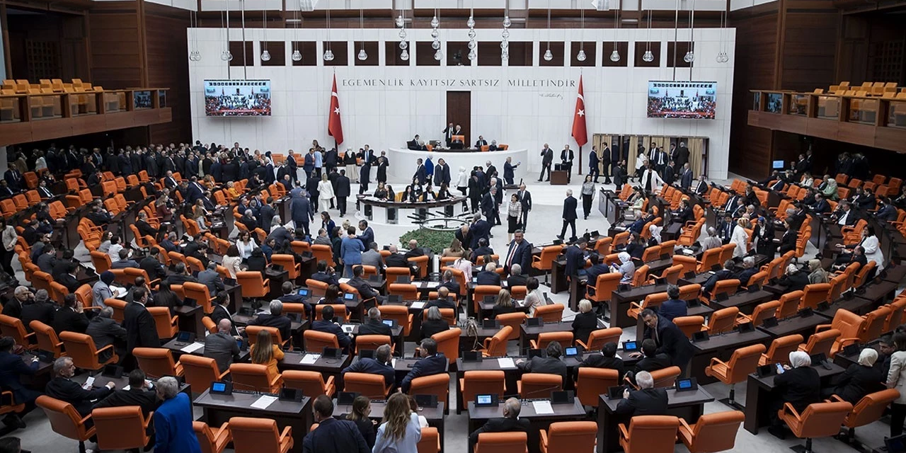 Libya tezkeresi TBMM'de kabul edildi