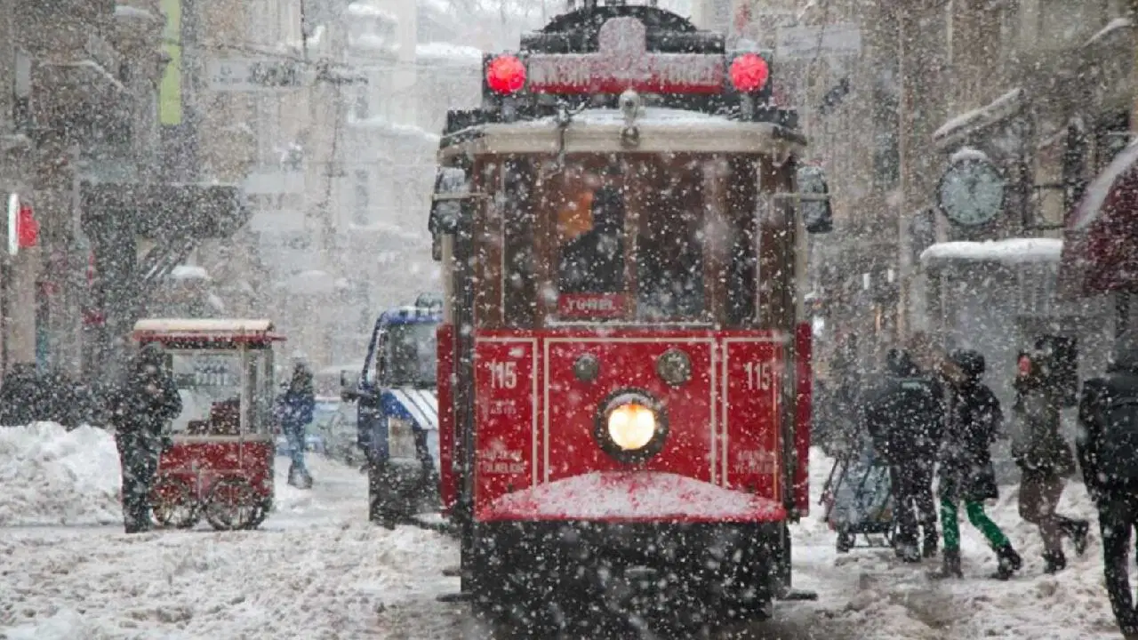 İstanbul Valiliği'nden son dakika uyarısı 19 ilçede kar bekleniyor