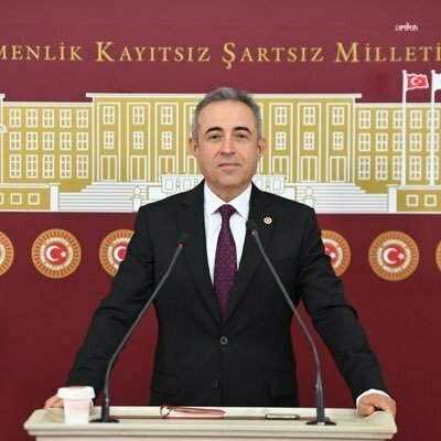 DEVA Partili vekil AKP'ye geçeceğini açıkladı