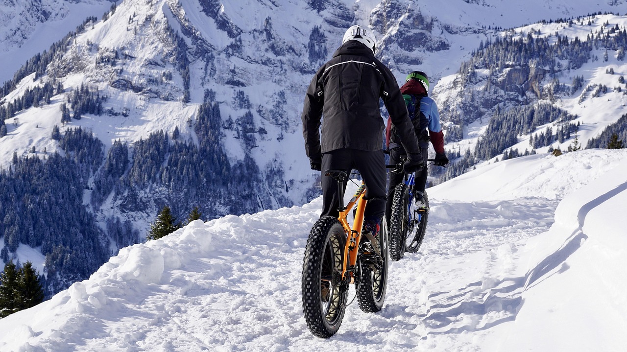 Kar üstünde bisiklet heyecanı: Snowbike Türkiye Şampiyonası Palandöken’de başlıyor
