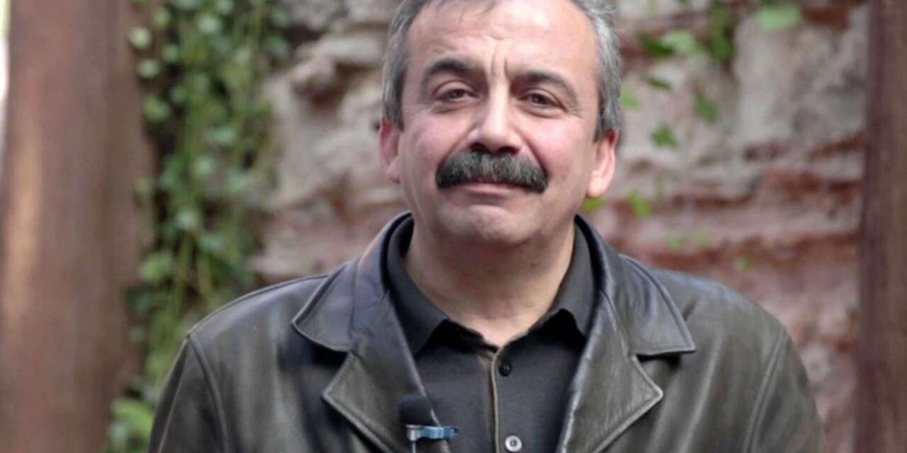 AK Parti ve MHP arasında Sırrı Süreyya Önder ayrılığı