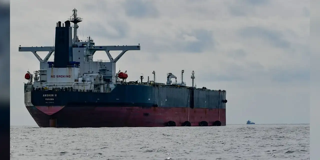 Kuzey Atlantik'te tehlikeli gerilim: ABD ordusu ve Rus donanması karşı karşıya geldi