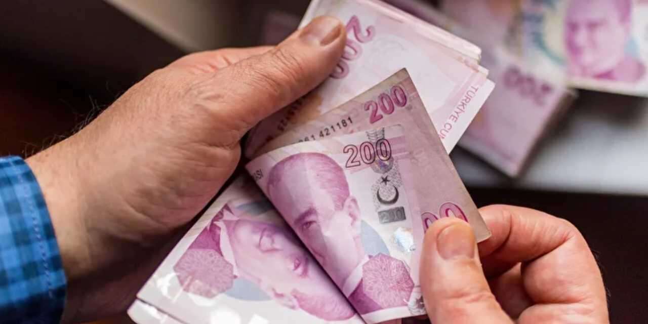 Emekli bayram ikramiyesi teklifi Meclis'e geliyor: Tutar ne kadar olacak?