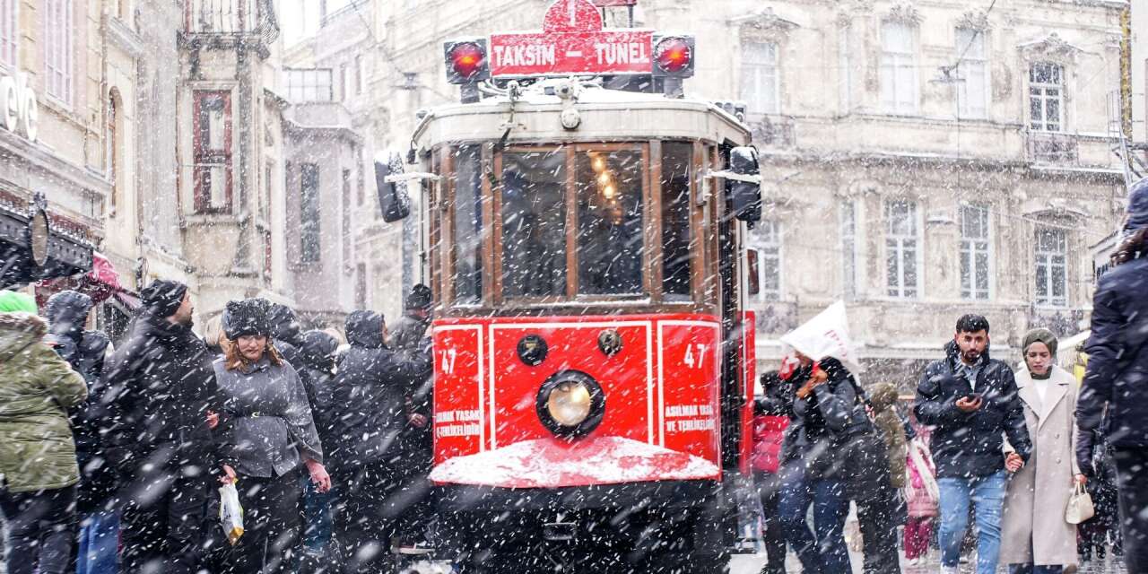 AKOM'dan İstanbul için kar uyarısı: Gün ve saat verildi!