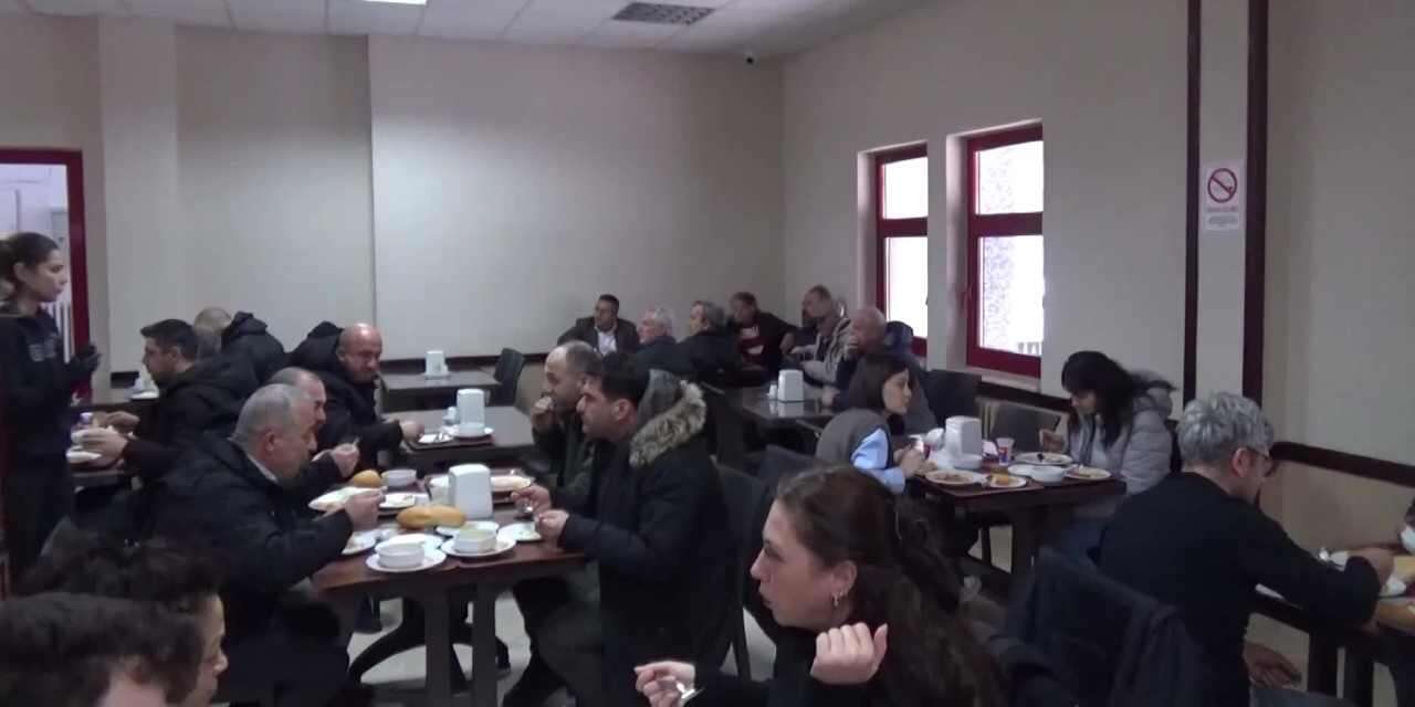 Bir ilde daha Kent Lokantası açıldı: 120 liraya 4 çeşit yemek!