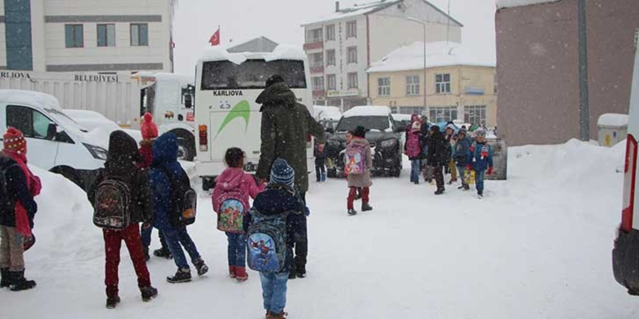 Valilik açıkladı: Ankara'da 'taşımalı eğitime' ara!