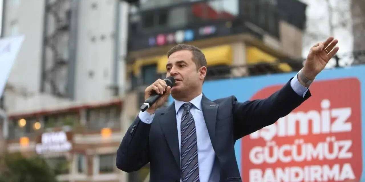 Ahmet Akın'ın AK Parti'ye geçeceği iddia edildi: Akın saat verdi açıklama yaptı!