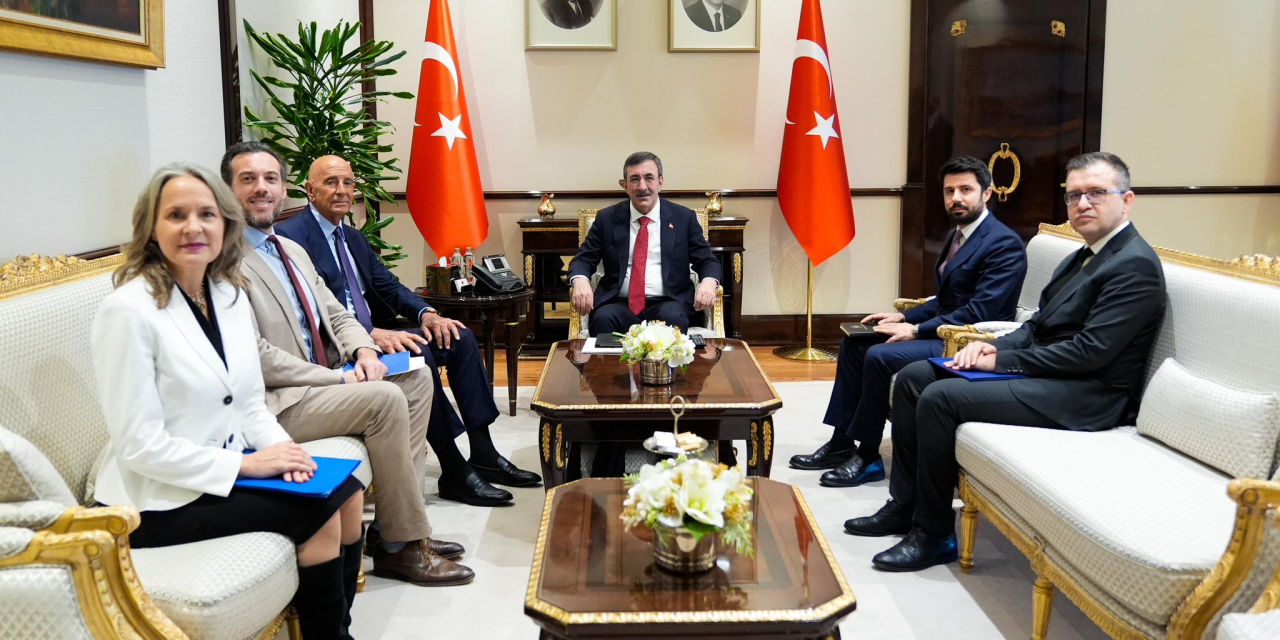 Tom Barrack'tan, Cumhurbaşkanı Yardımcısı Yılmaz ile görüşmesine dair açıklama