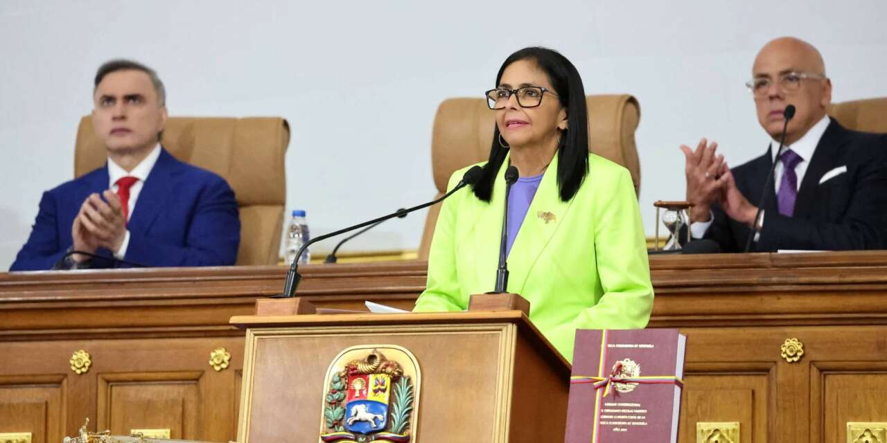 Venezuela Geçici Devlet Başkanı: "Washington’a gitmem gerekirse oraya ayakta ve başım dik giderim"