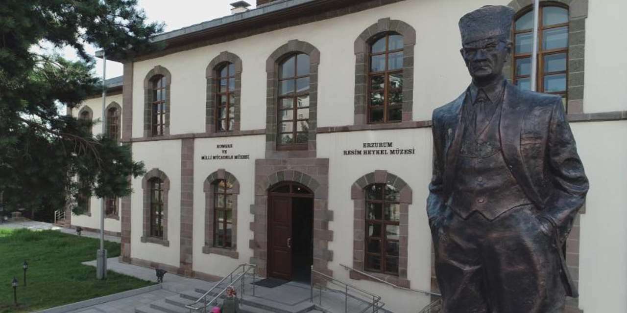 Vali, Erzurum Kongresi binasına "Ermeni okulu" deyip yıkılmasını istedi: MHP tepki gösterdi!