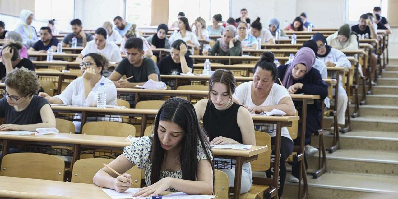 Türkiye birincisi temizlikçi oldu