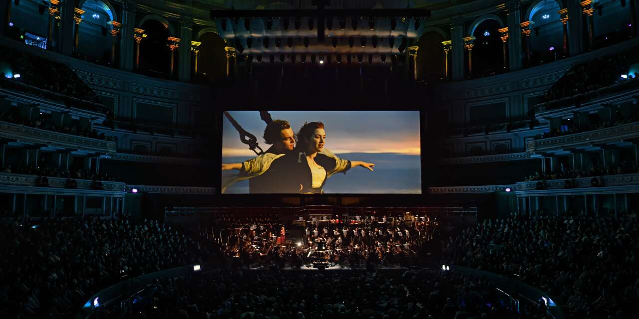 Titanic bu kez müziğiyle sahnede