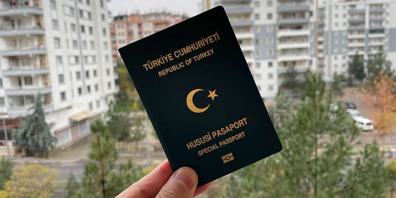 İki meslek grubu daha yeşil pasaporta kavuşuyor: Şartlar ortaya çıktı!