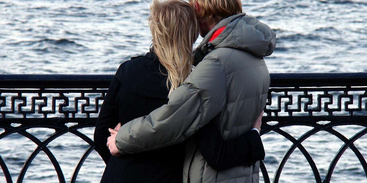 Sarılmak sadece bir duygu değil, bedeni sakinleştiren bir sinyal