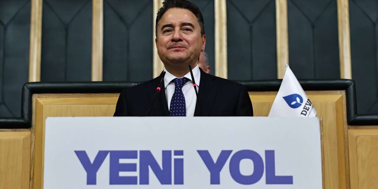 Babacan'dan Cumhurbaşkanı Erdoğan'a: "Adaleti de bitirdiniz, kalkınmayı da"