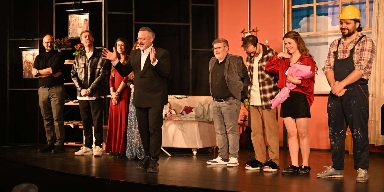 “Şiddetli Geçimsizlik” ilk kez Manisa’da sahnelendi