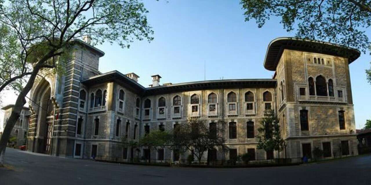 İstanbul Erkek Lisesi'nde Mustafa Şentop iddiası: Okulda neler oluyor?