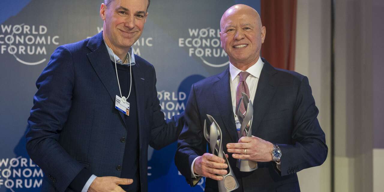 Levent Çakıroğlu, Davos'ta dijital dönüşümü anlattı