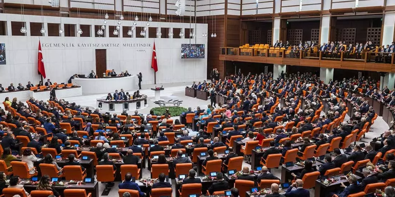 İşsizlik Fonu’ndan yandaş firmalara kıyak! 70 milyarlık borç silindi