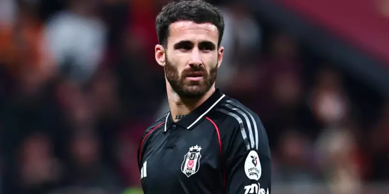 Beşiktaş Rafa Silva'nın ayrılığını KAP'a bildirdi