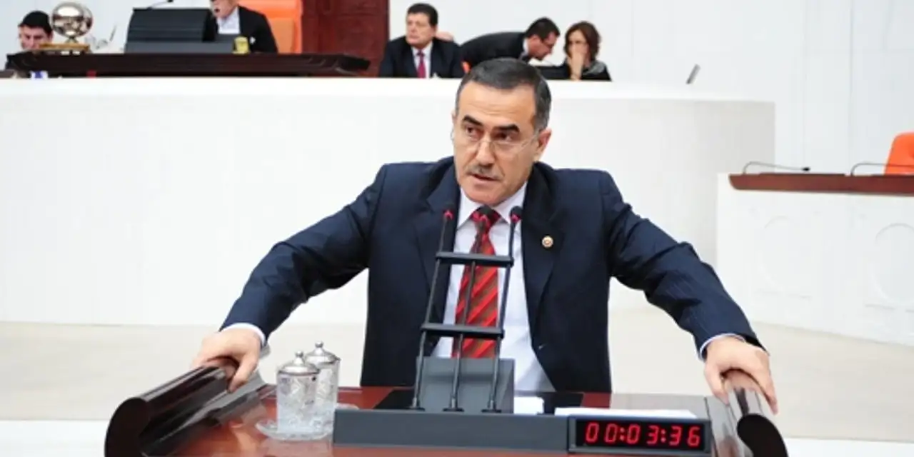 Eski CHP’li vekil İhsan Özkes: ‘Paramı alan şirket temel dahi atmadı, bugün davayı kaybettim’