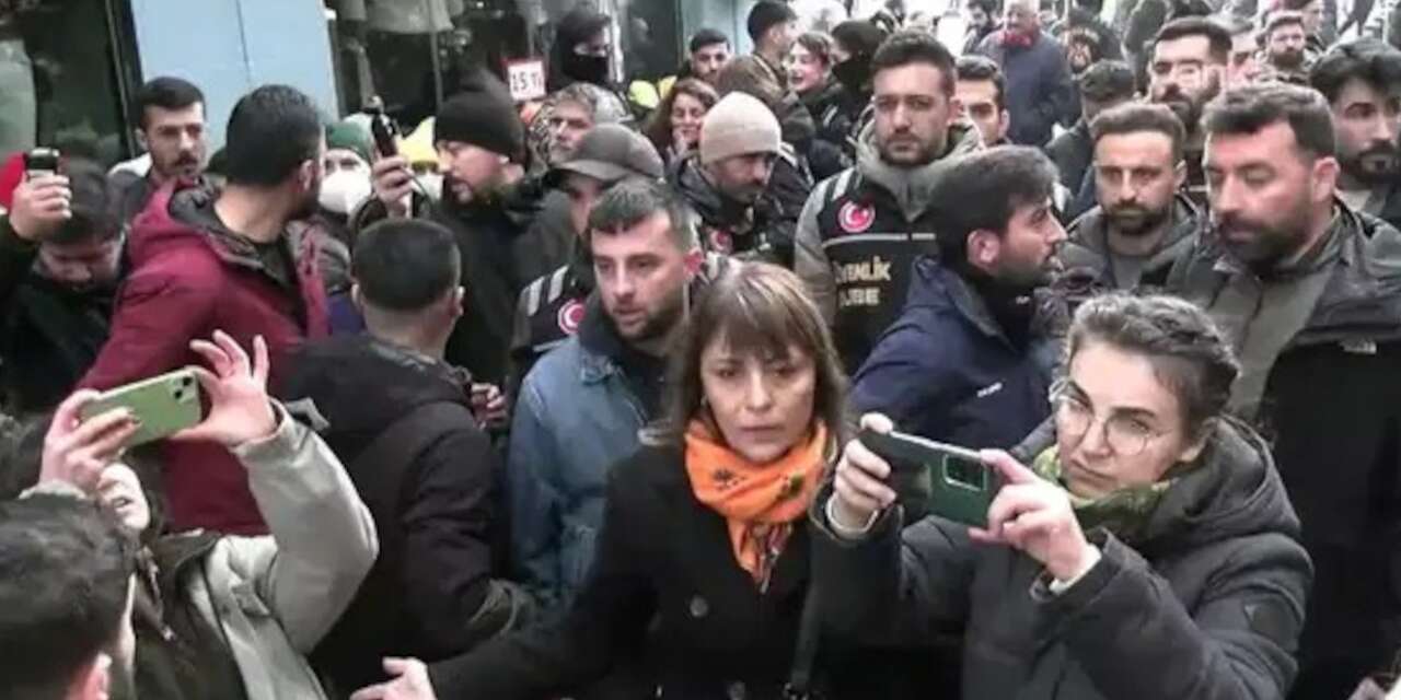 DEM Parti'nin 'Rojava' eylemine polis müdahalesi