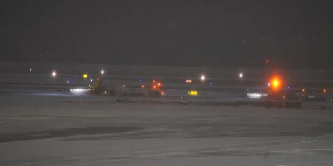 13 binden fazla uçuş iptal edildi