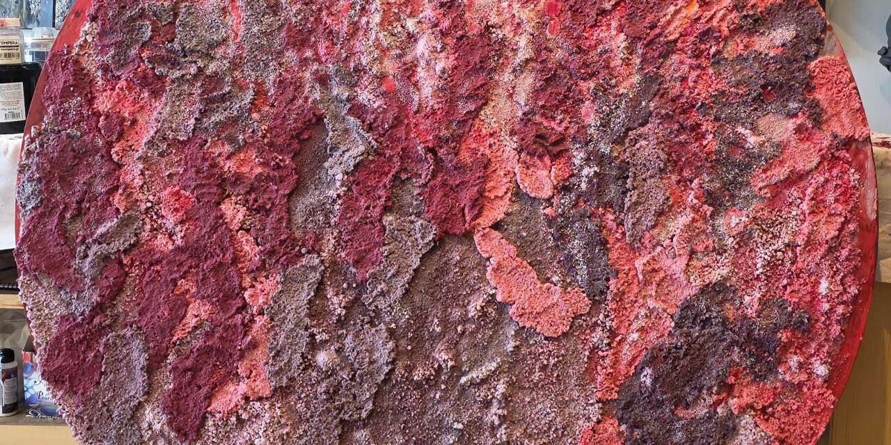 Urla’da yeni sergi: Tuğçe Çalımbay’ın “Hidden”ı kapılarını açıyor