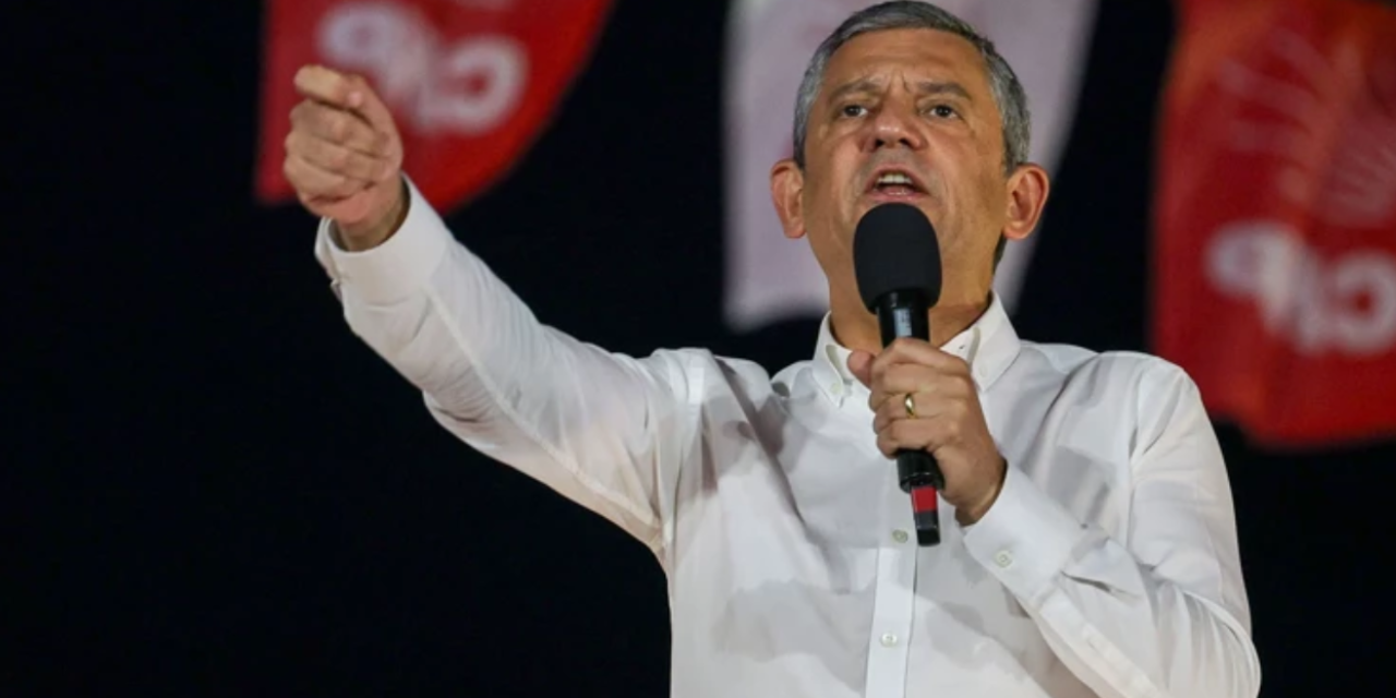 Özgür Özel'den yurttaşlara Bağcılar çağrısı: 'Kara düzene karşı buluşuyoruz'