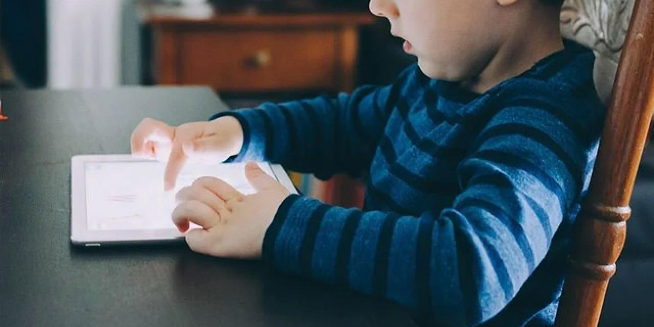 Sosyal medyada yeni yasaklar geliyor: Yükümlülükleri yerine getirmeyene milyonluk cezalar yolda