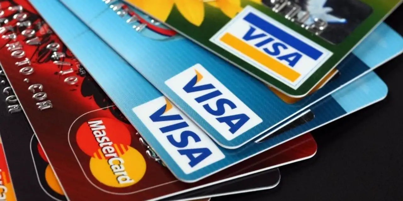BDDK'nın 'kredi kartı' düzenlemesine tepkiler: Ekonomist İris Cibre'den dikkat çekici uyarı!