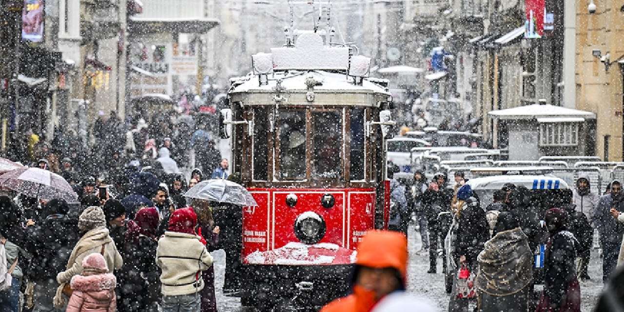 AKOM’dan İstanbul uyarısı: Kar yağışı için tarih değişti