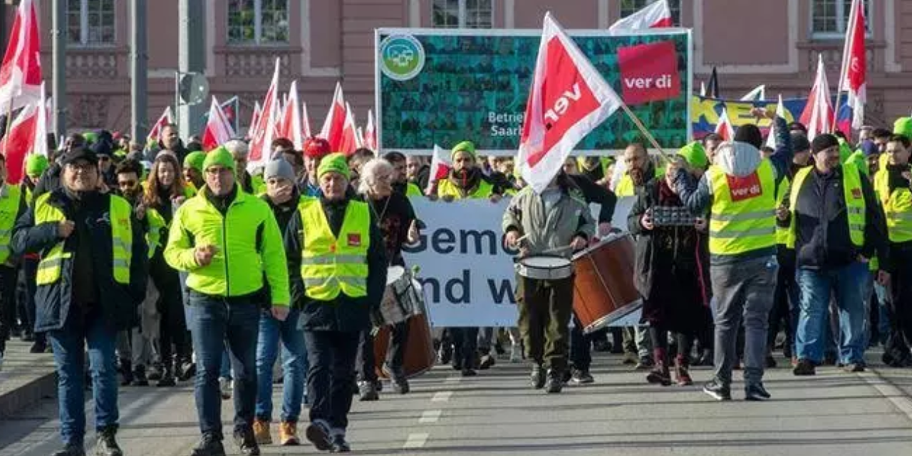 Almanya’da uyarı grevleri başlıyor: Toplu taşıma duracak