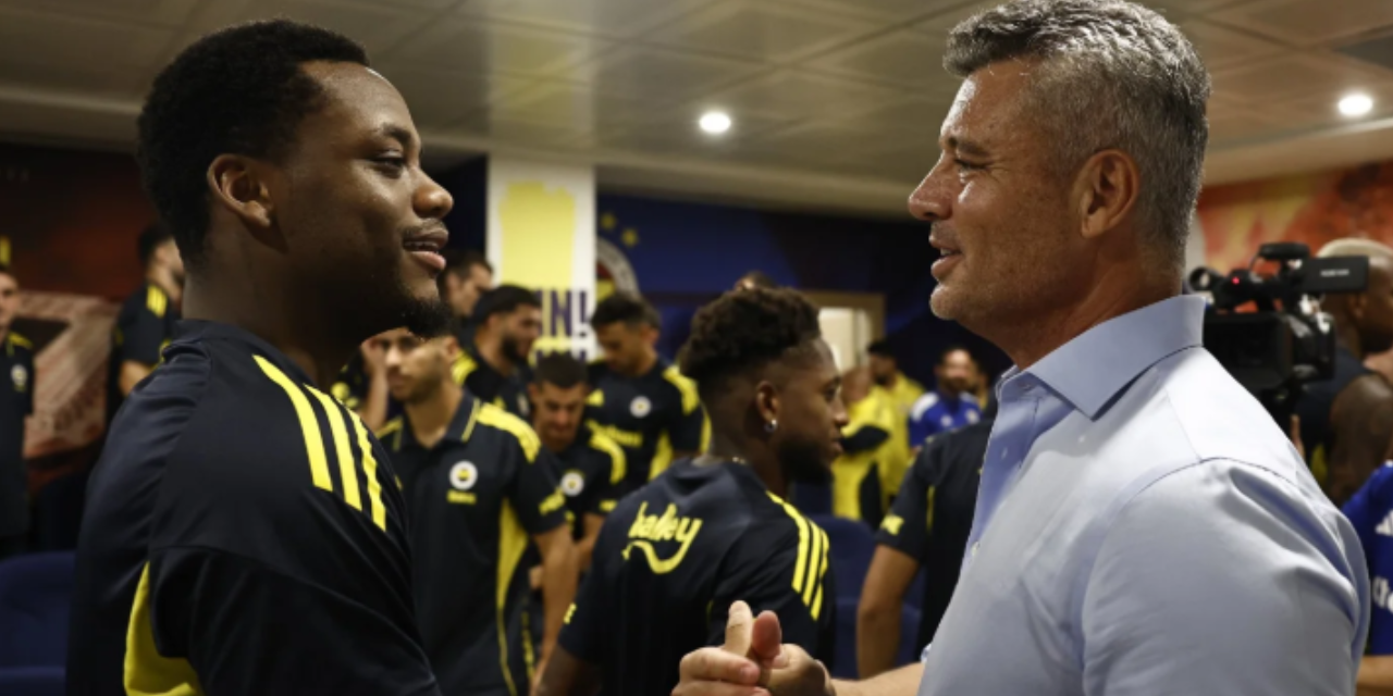 Jhon Duran, Sadettin Saran'ı çileden çıkardı! 'Artık dayanamıyorum buna...'