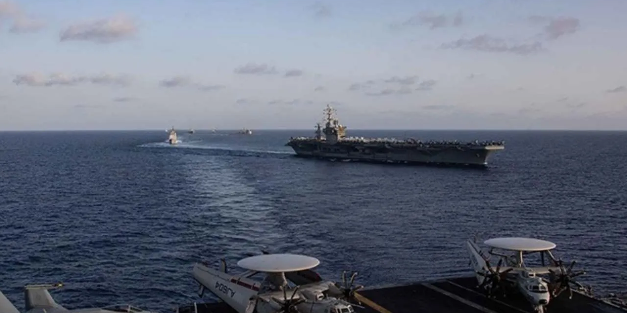 Umman Denizi'nde tansiyon yükseldi: ABD, İran'a ait insansız hava aracını vurdu