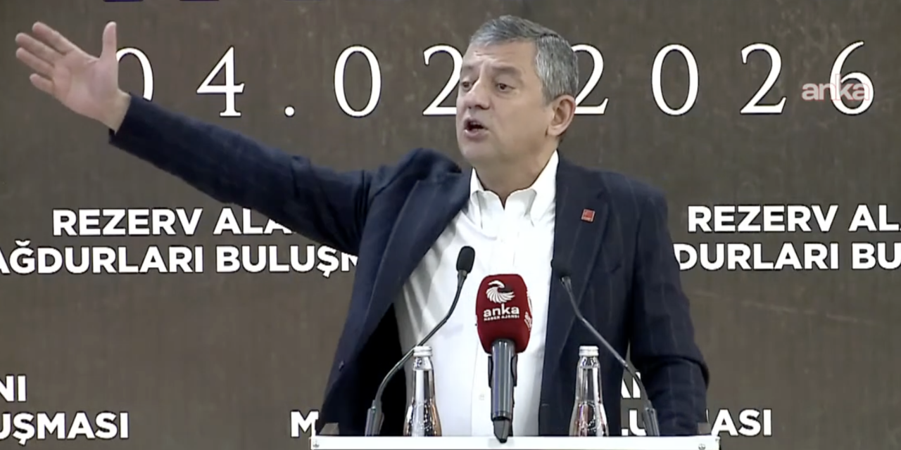 Özgür Özel, A Haber'e manşet verdi: 'Bak depremzede ne konuşacakmış, A Haber son dakika geç'