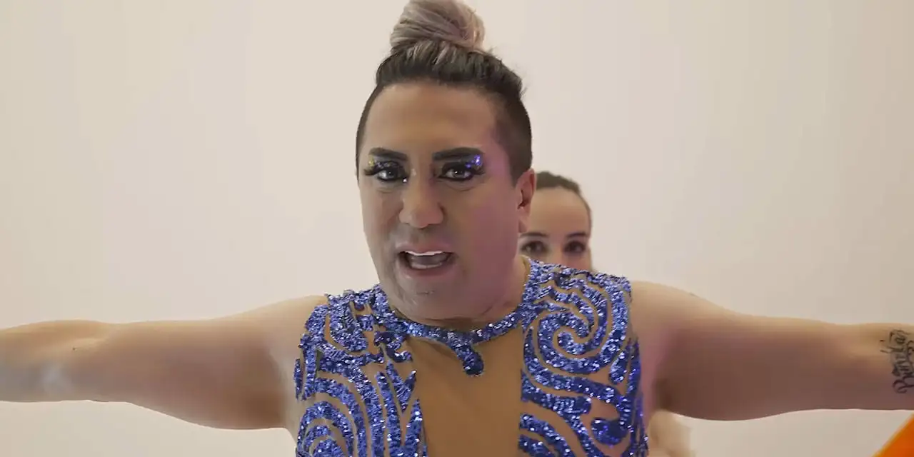 Murat Övüç iddianamesi: Gay, kadınsı hareketler sergiliyor...