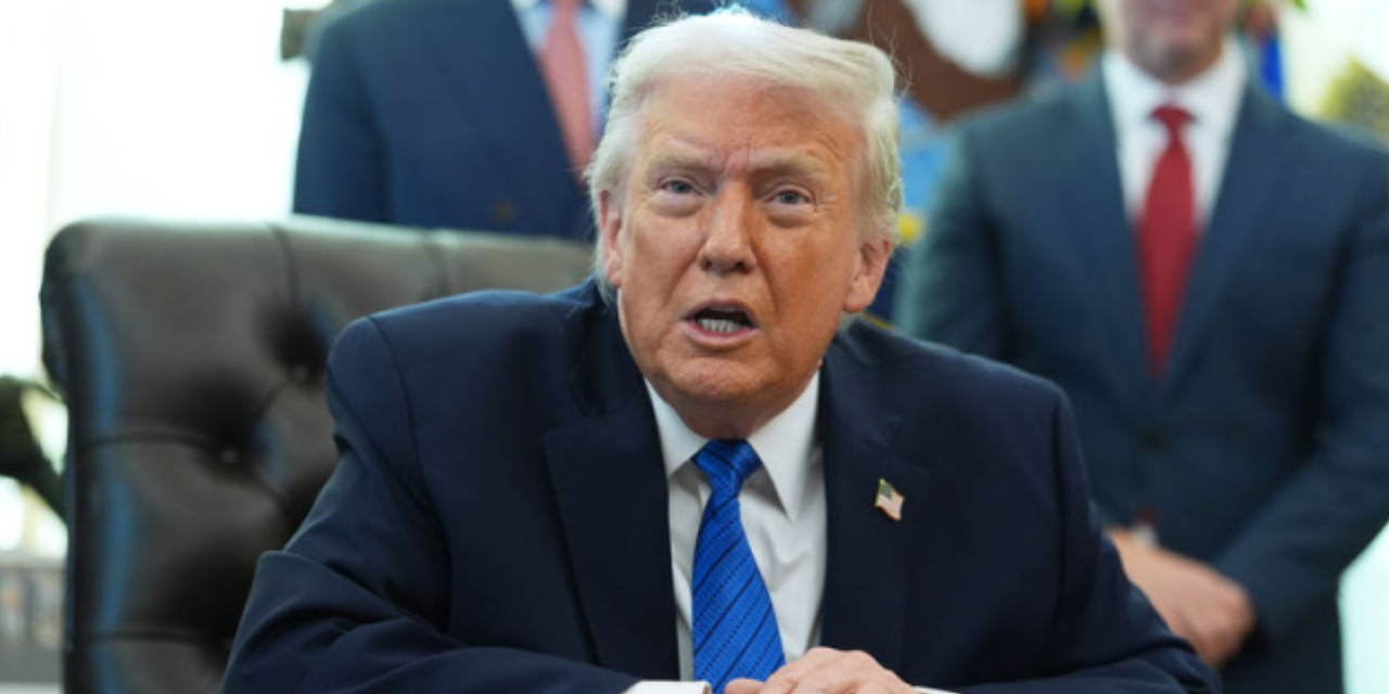 Obama ve eşini 'maymun' olarak gösterdi! Trump'ın paylaşımına tepki yağdı