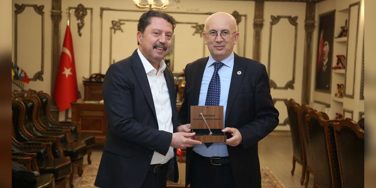 Beypazarı Belediye başkanı AK Parti'ye geçiş iddiaları hakkında konuştu