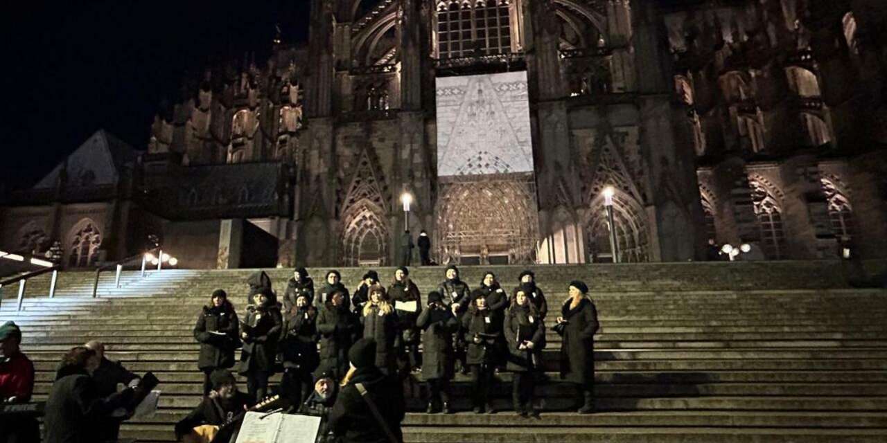 Köln Dom Kadetrali'nde 6 Şubat anması