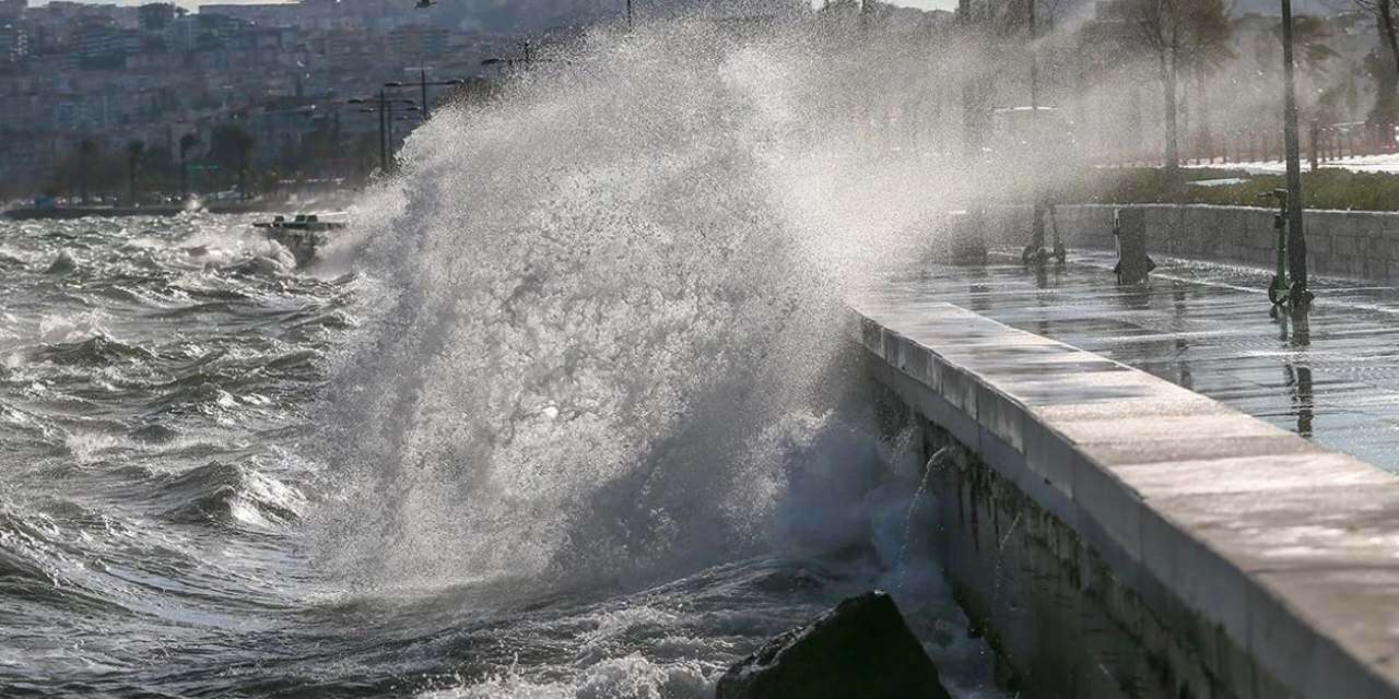 Meteoroloji saat verdi: Fırtınaya dikkat