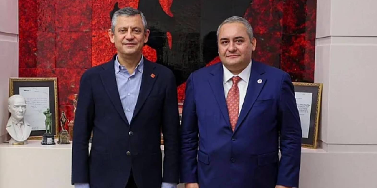 CHP'den istifa eden Mesut Özarslan'dan yeni açıklama: 'Özgür Özel, hakaret, tehdit ve iftira mesajları attı'